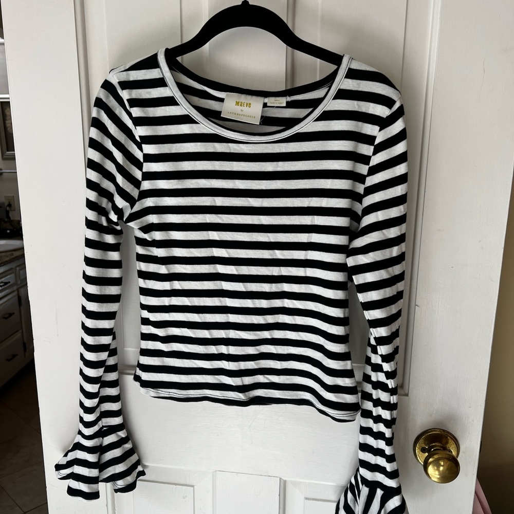 MAEVE ANTHROPOLOGIE bell sleeve shirt